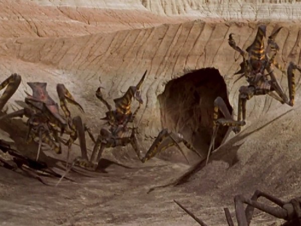 Season 3: Episode 1- Bug Physiology (Starship Troopers- 1997)