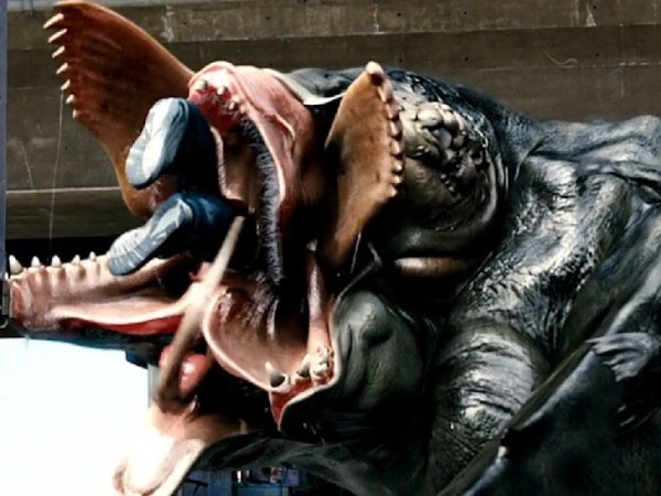 SEASON 4: EPISODE 2- THE HOST-ESS WITH THE MOST-ESS (THE HOST- 2006)